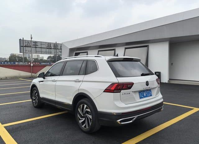 
								Volkswagen Tiguan L, 2021 full									