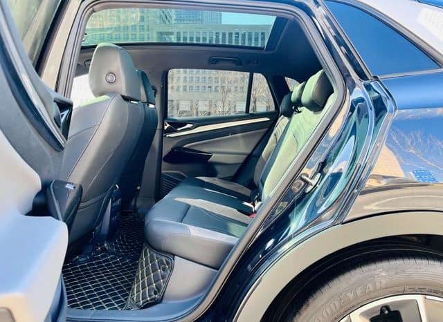 
								Volkswagen ID.4 CROZZ, 2023 full									