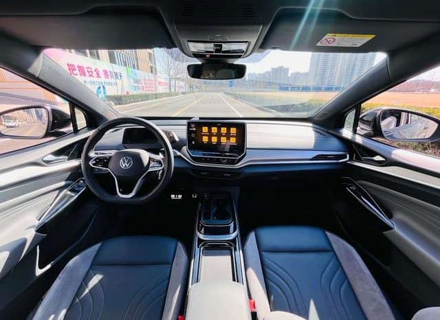 
								Volkswagen ID.4 CROZZ, 2023 full									