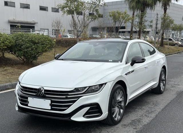 67cf27d770cf5 Volkswagen Passat CC, 2025