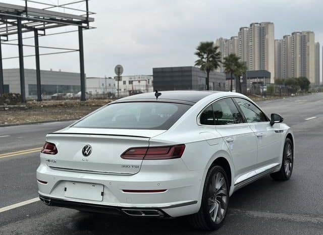 
								Volkswagen Passat CC, 2025 full									