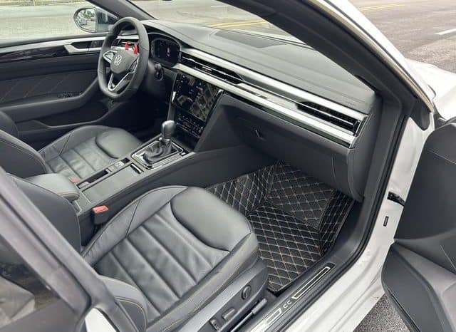 
								Volkswagen Passat CC, 2025 full									
