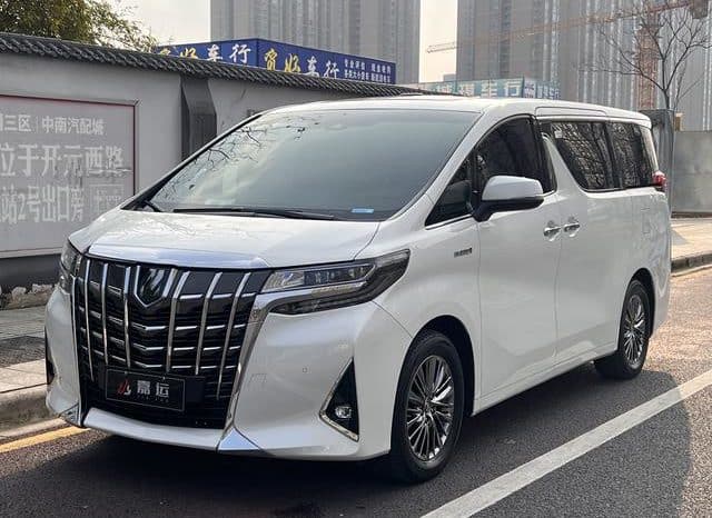 67cf2c340f43a Toyota Vellfire (II), 2022