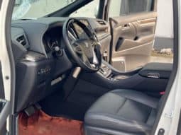 
										Toyota Vellfire (II), 2022 full									