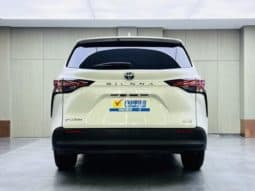 
										Toyota Sienna, 2024 full									