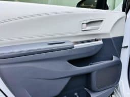 
										Toyota Sienna, 2024 full									
