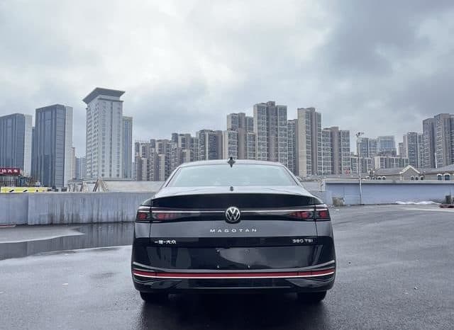 
								Volkswagen Magotan, 2024 full									