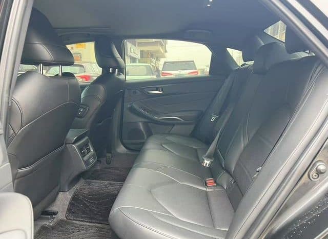 
								Toyota Avalon, 2022 full									