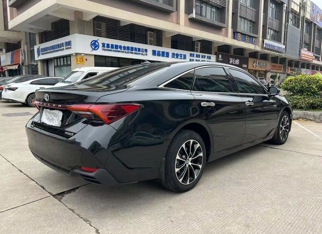
								Toyota Avalon, 2022 full									