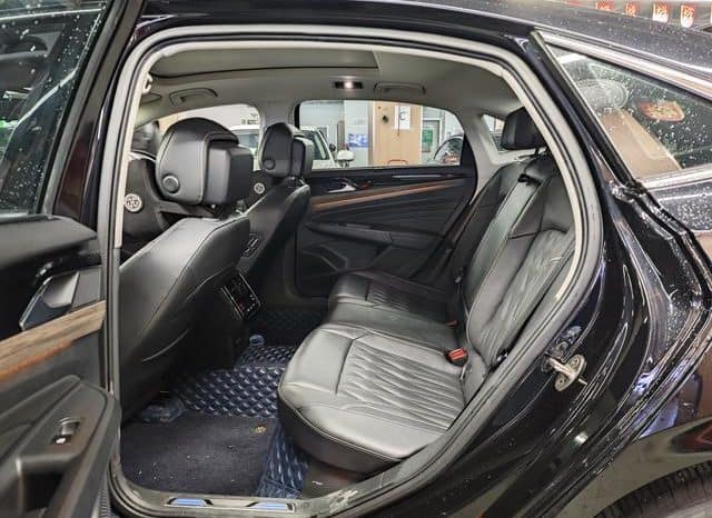 
								Volkswagen Passat Hybrid, 2021 full									