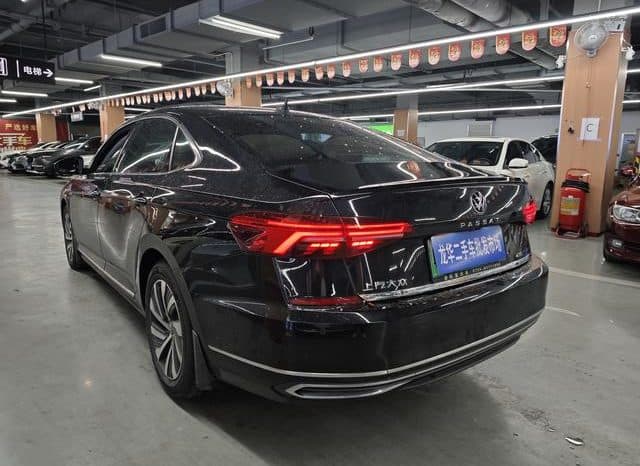 
								Volkswagen Passat Hybrid, 2021 full									
