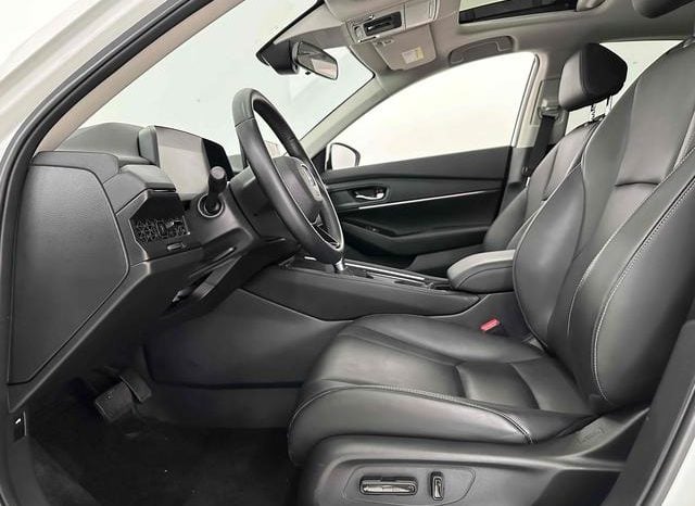 
								Honda Accord, 2023 full									
