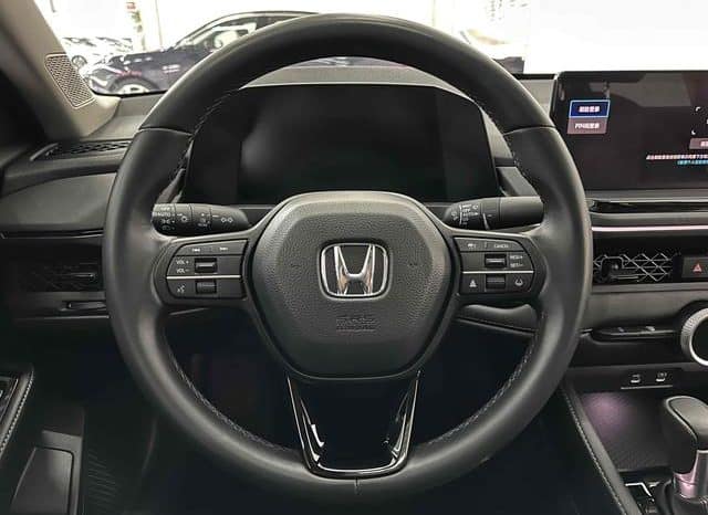 
								Honda Accord, 2023 full									