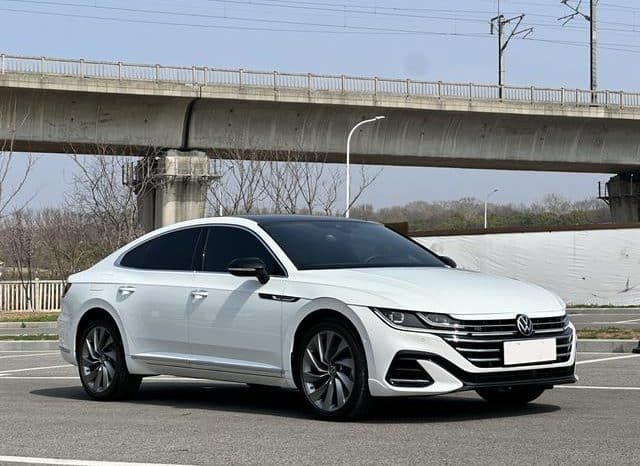 
								Volkswagen Passat CC, 2023 full									