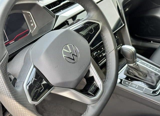 
								Volkswagen Passat CC, 2023 full									