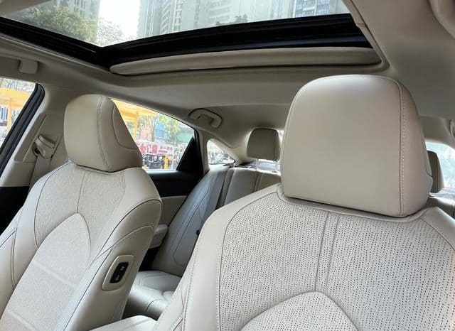 
								Toyota Avalon, 2021 full									