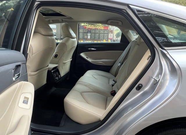 
								Toyota Avalon, 2021 full									