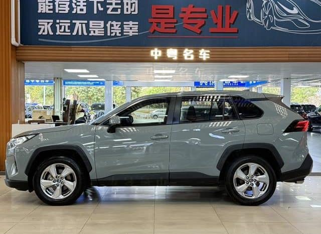 
								Toyota RAV4 (IV), 2020 full									