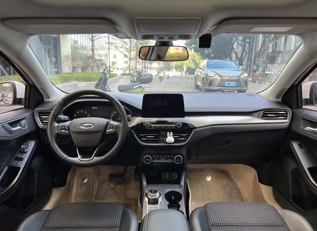 
								Ford Focus, 2020 full									