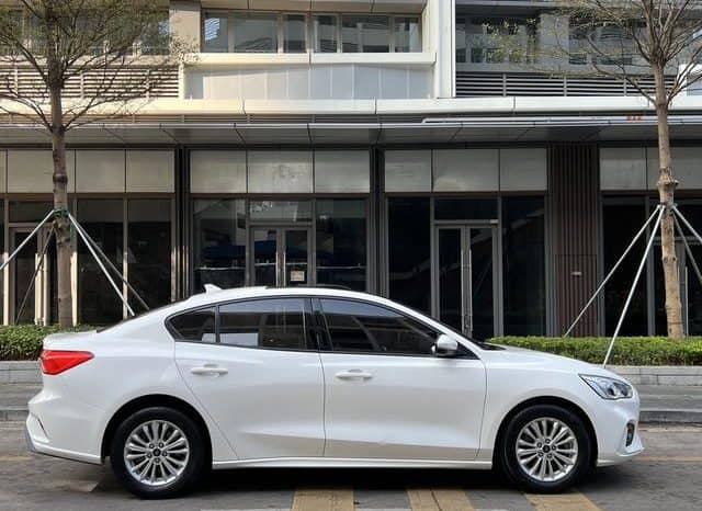 
								Ford Focus, 2020 full									