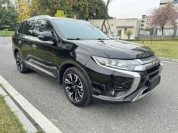 
										Mitsubishi Outlander II, 2021 full									