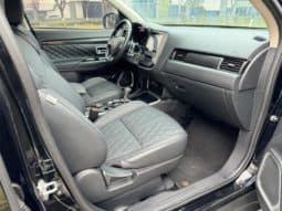 
										Mitsubishi Outlander II, 2021 full									