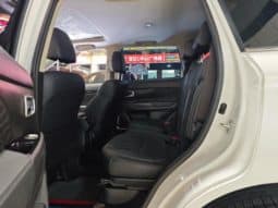 
										Mitsubishi Outlander II, 2022 full									