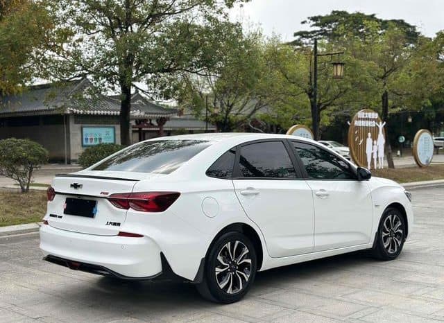 
								Chevrolet Cruze, 2020 full									