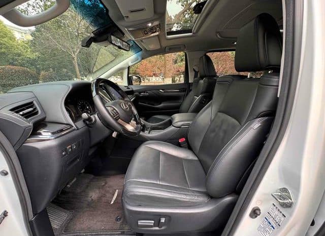 
								Toyota Vellfire, 2023 full									