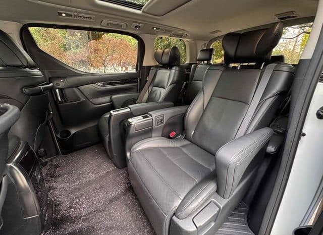 
								Toyota Vellfire, 2023 full									
