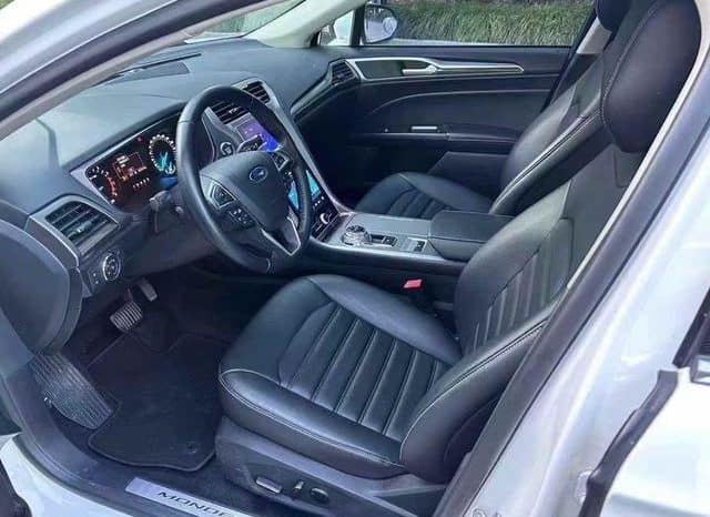 
								Ford Mondeo (V), 2020 full									
