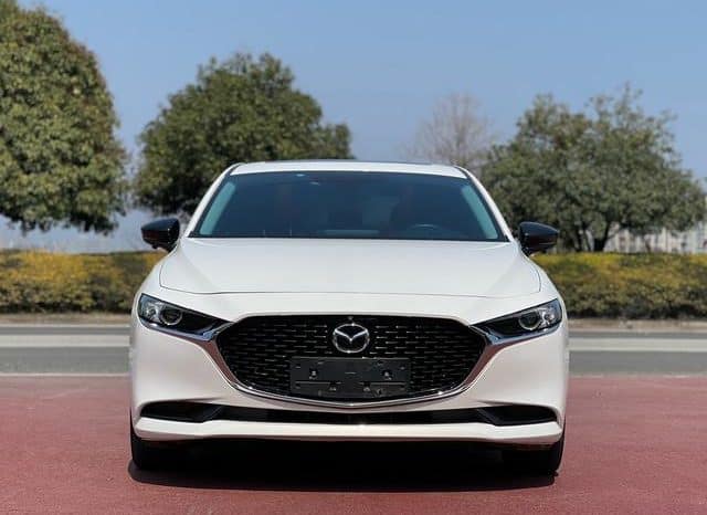 
								Mazda 3 (IV), 2022 full									