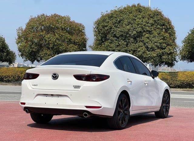 
								Mazda 3 (IV), 2022 full									