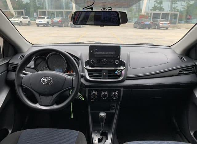 
								Toyota YARiS L Enjoy, 2020 full									