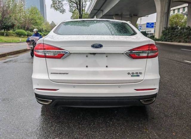 
								Ford Mondeo (V), 2021 full									