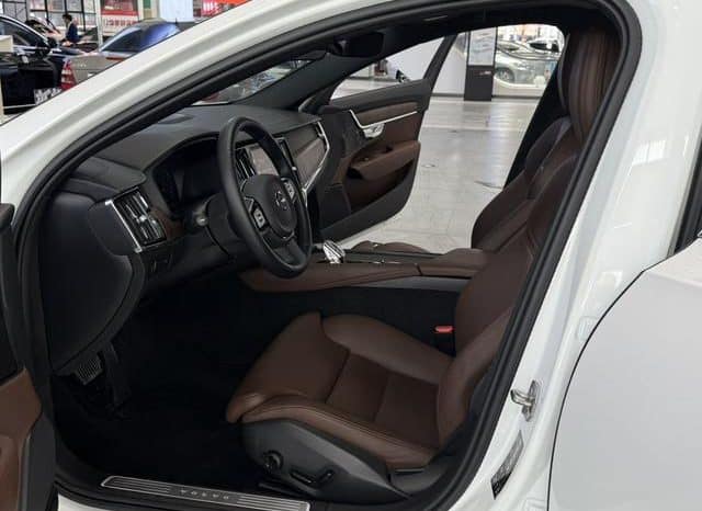
								Volvo S90, 2021 full									