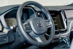 
										Volvo XC60, 2021 full									