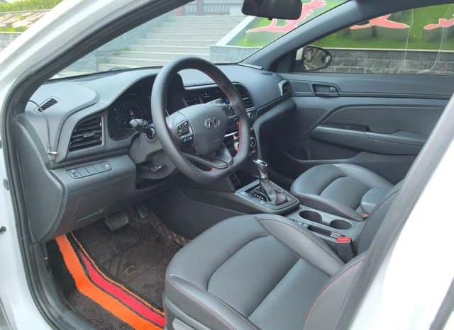 
								Hyundai Elantra (VI), 2020 full									