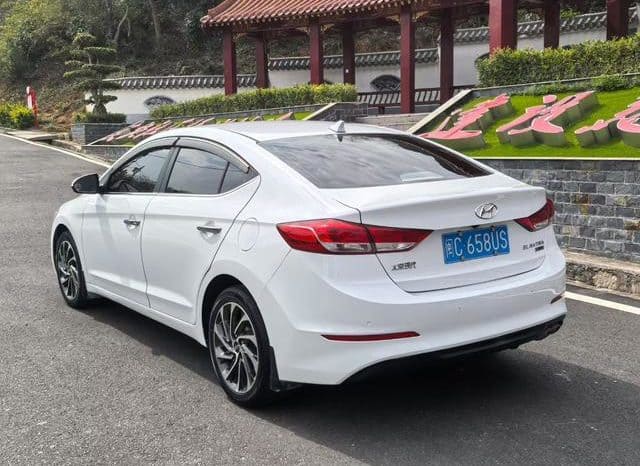 
								Hyundai Elantra (VI), 2020 full									