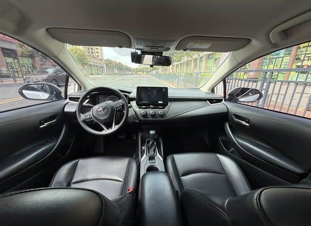 
								Toyota Corolla (XII), 2022 full									