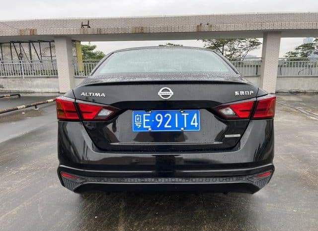 
								Nissan Altima (VI), 2021 full									