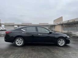 
										Nissan Altima (VI), 2021 full									