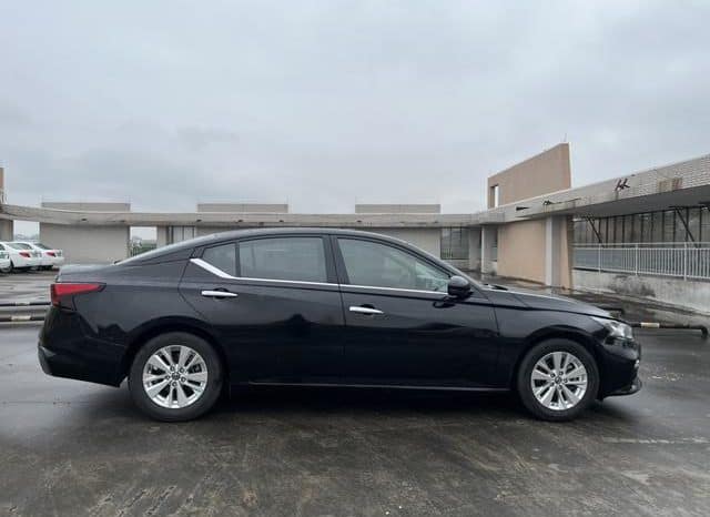 
								Nissan Altima (VI), 2021 full									