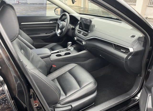 
								Nissan Altima (VI), 2021 full									