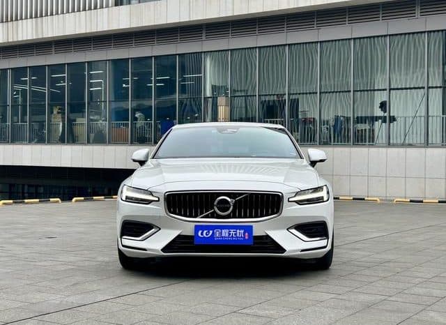 
								Volvo S60, 2022 full									