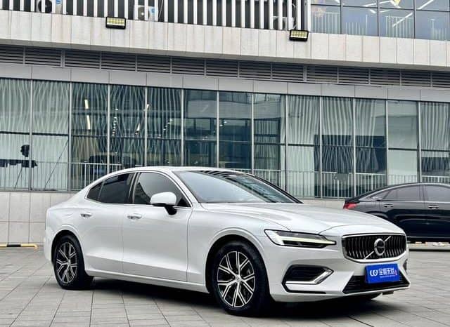 
								Volvo S60, 2022 full									