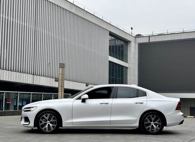 
								Volvo S60, 2022 full									