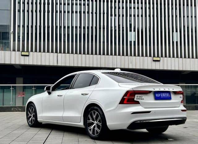 
								Volvo S60, 2022 full									