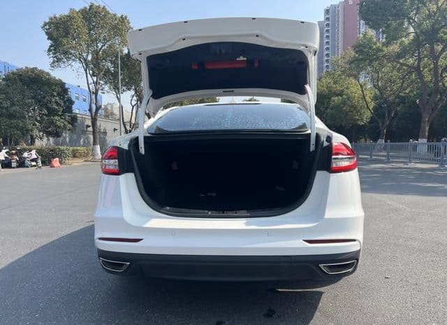 
								Ford Mondeo (V), 2020 full									