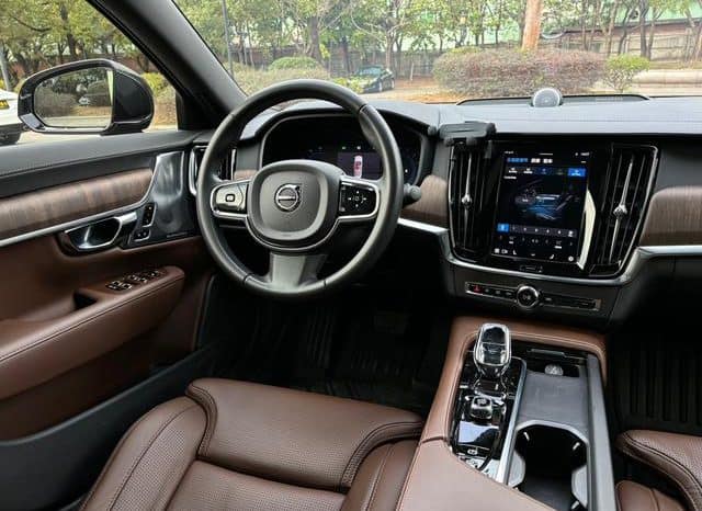 
								Volvo S90, 2022 full									